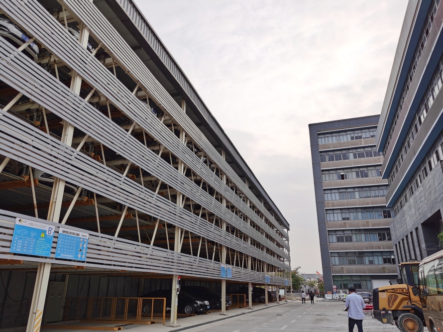 3、地面6层立体车库设备案例图1.jpg 3、地面6层立体车库设备案例图1.jpg