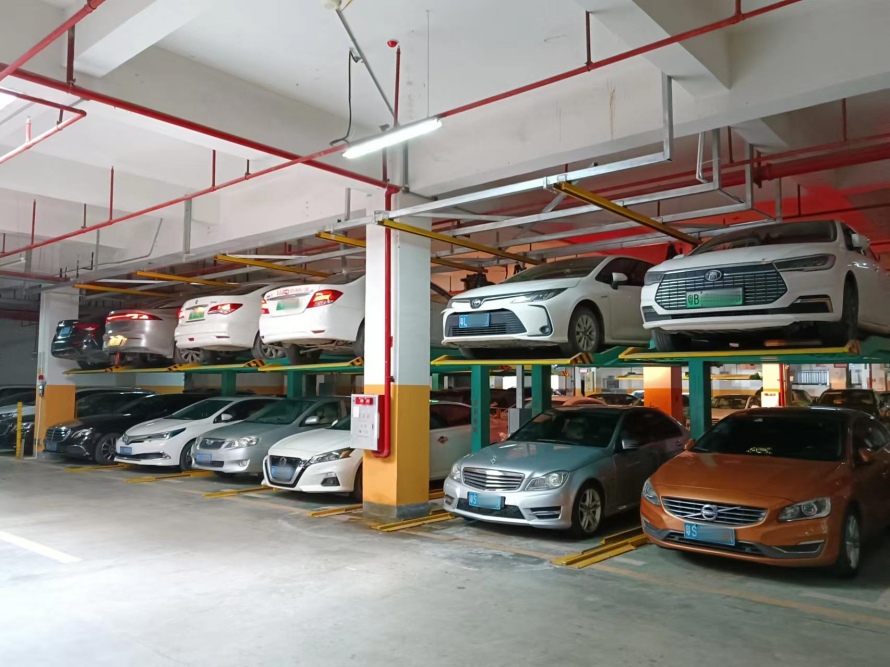 4、地下室无避让简易升降设备案例图2.jpg 4、地下室无避让简易升降设备案例图2.jpg